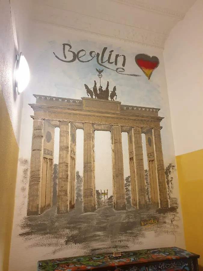 Pension I Berlin Guest house